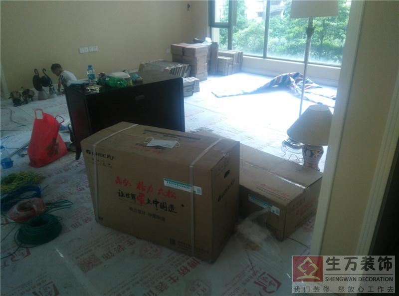 廣州裝修設(shè)計_本案例265平方裝修戶型，選購鷹牌品牌瓷磚，格力空調(diào)。